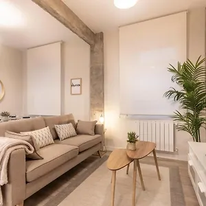 Recien Reformado Junto A Metro San Mames Appartement