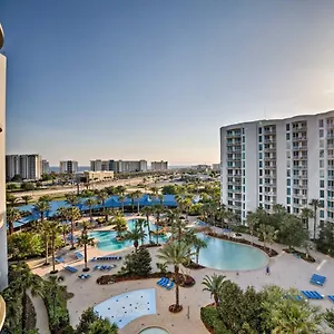  Apartment Modern With Balcony - Walk To Beach! United States