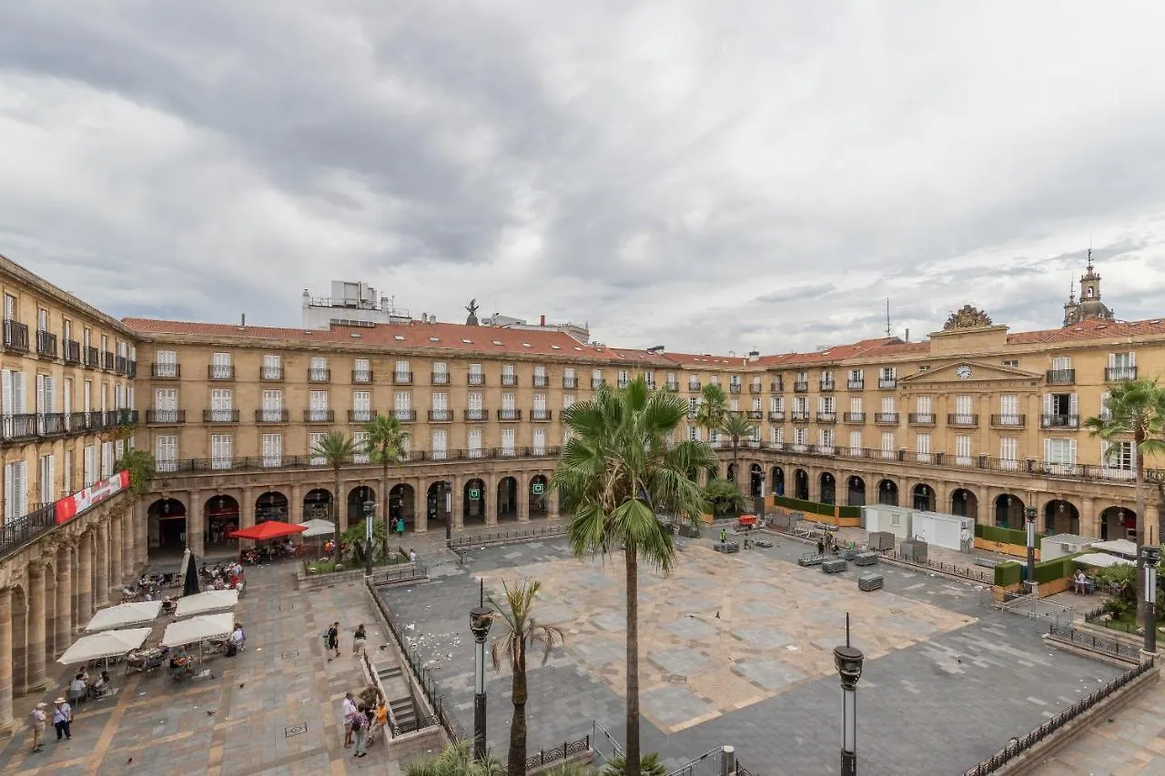 Homestay Habitaciones Apartamento B&B Plaza Nueva 8 Bilbao
